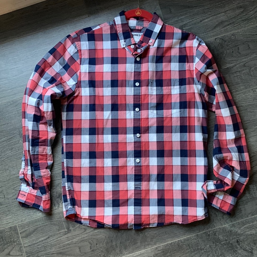 Express long sleeve button down